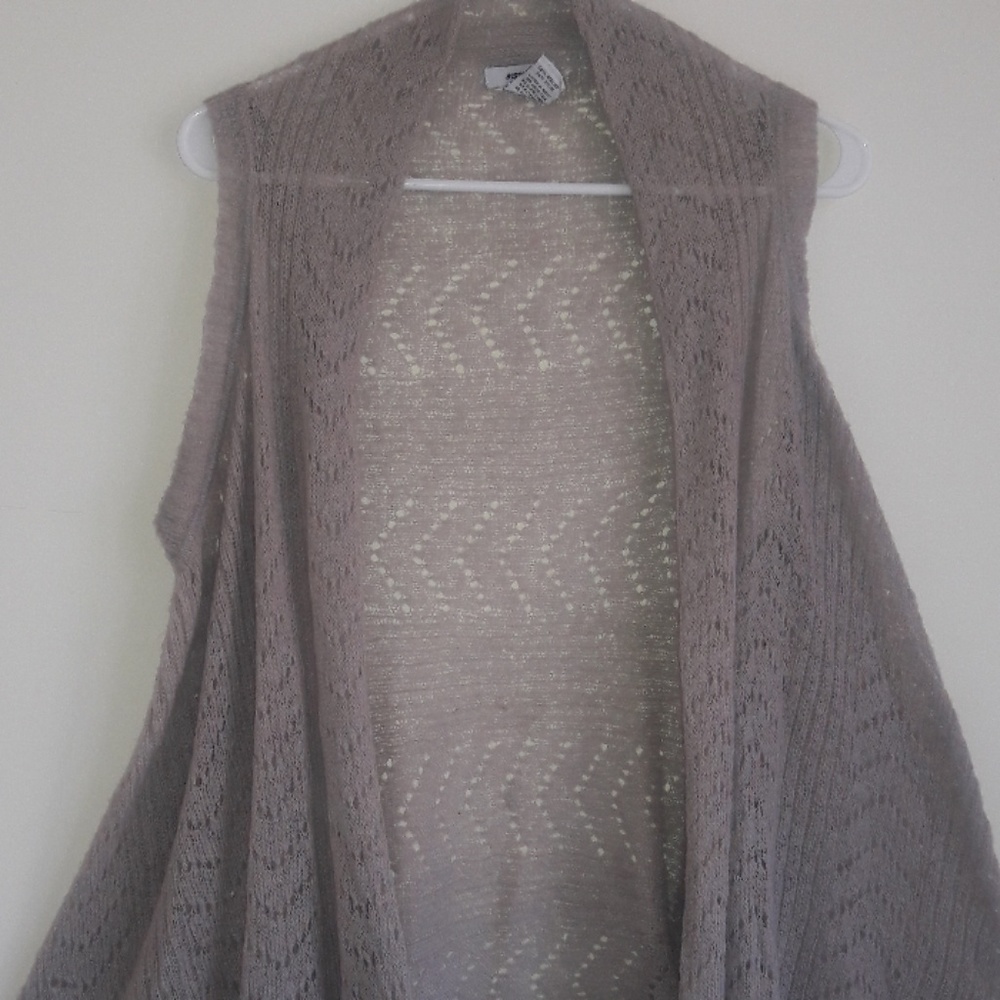 Light grey sleeveless cardigan